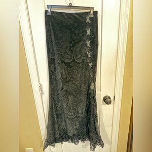 Dollskill gothic skirt